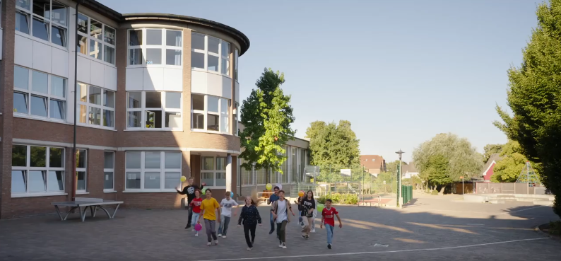 Stadt soll Weiterentwicklung zur Gesamtschule prüfen