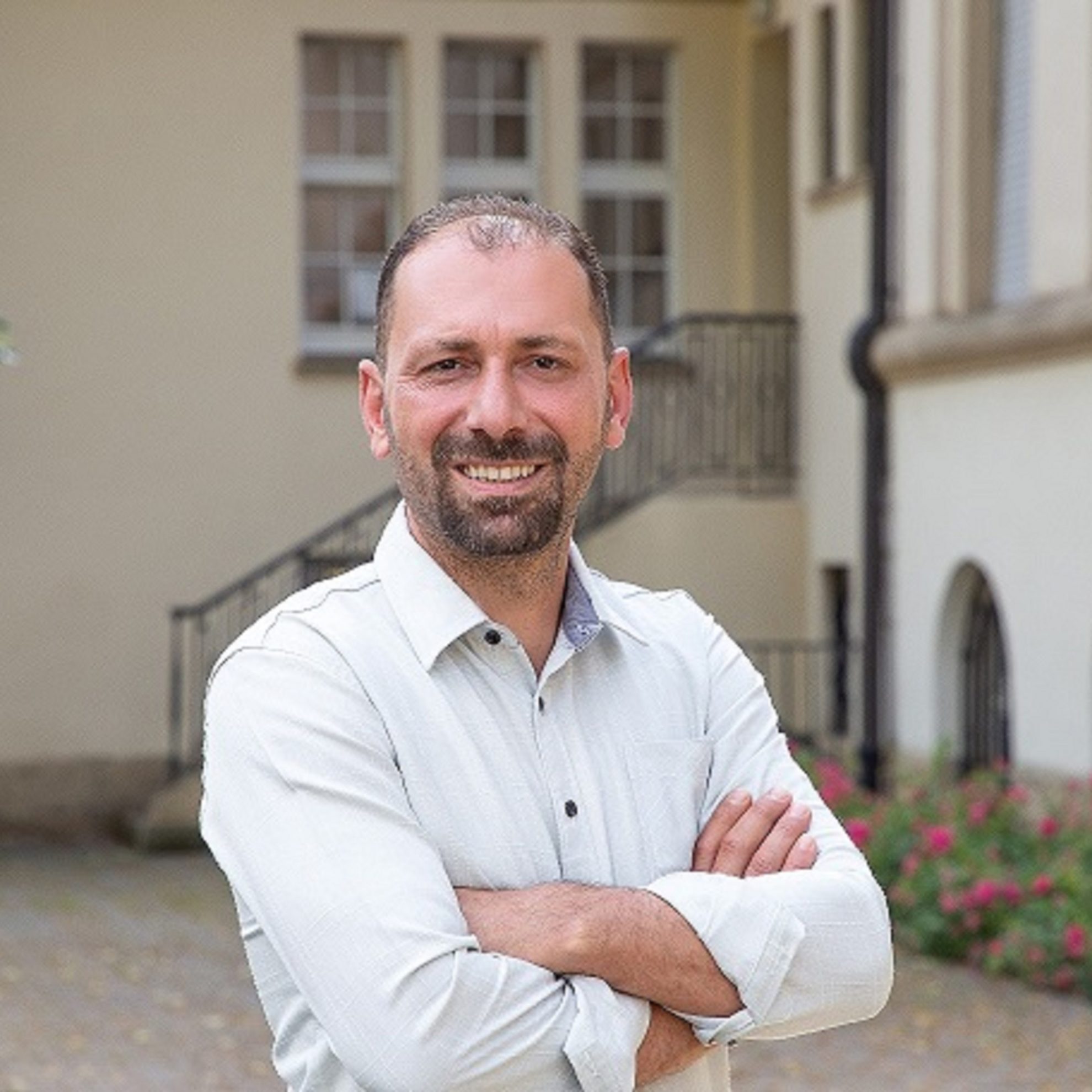 Erdal Macit